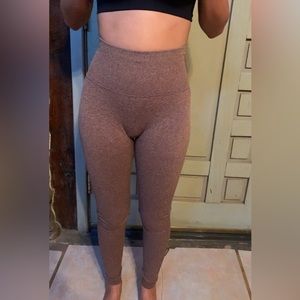 peach gym leggings